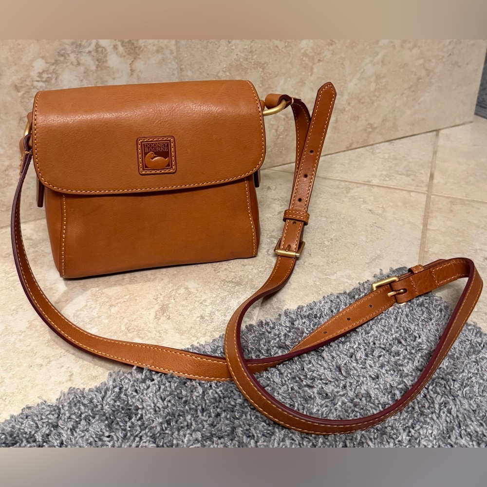 Dooney & Bourke Florentine Crossbody Purse Mini Eliza w/Wallet Natural Color - Picture 5 of 8